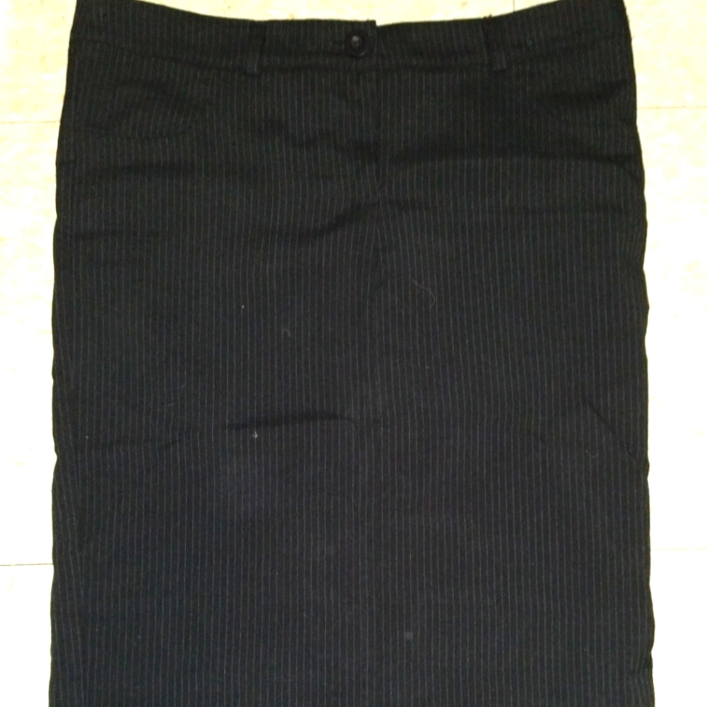4/$25 Pinstripe Pencil Skirt